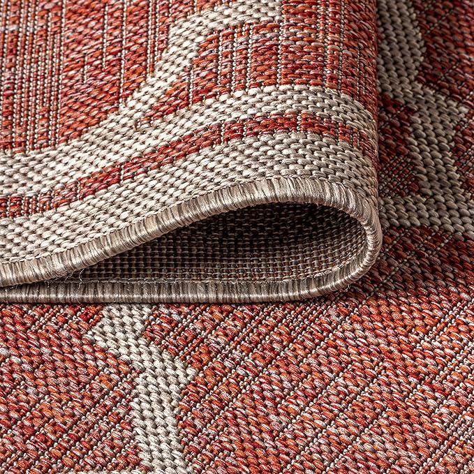 JONATHAN Y Moroccan Trellis Indoor Outdoor Round Area Rug 5 Ft Red/Beige, Trebol Textured Weave for Backyard, Patio, Porch, Easy-Cleaning, High Traffic, Pet-Friendly, Non-Shedding (SMB109C-5R)